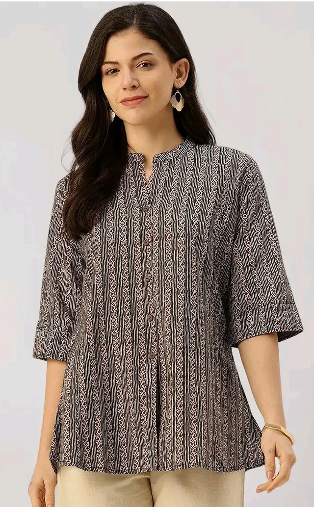 Printed Mandarin Collar top – Casual & Chic (S-3XL) - 2XL