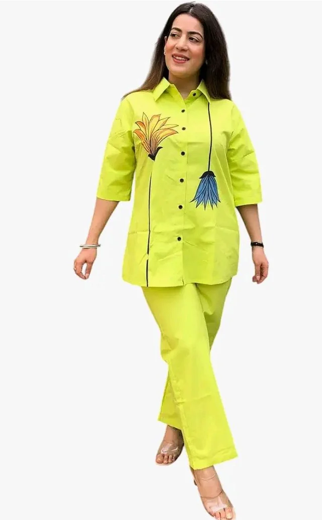 ROOTRA ENTERPRISESWomen's Cotton Floral Printed Straight Short Shirt Kurti with Pant
- 2XL