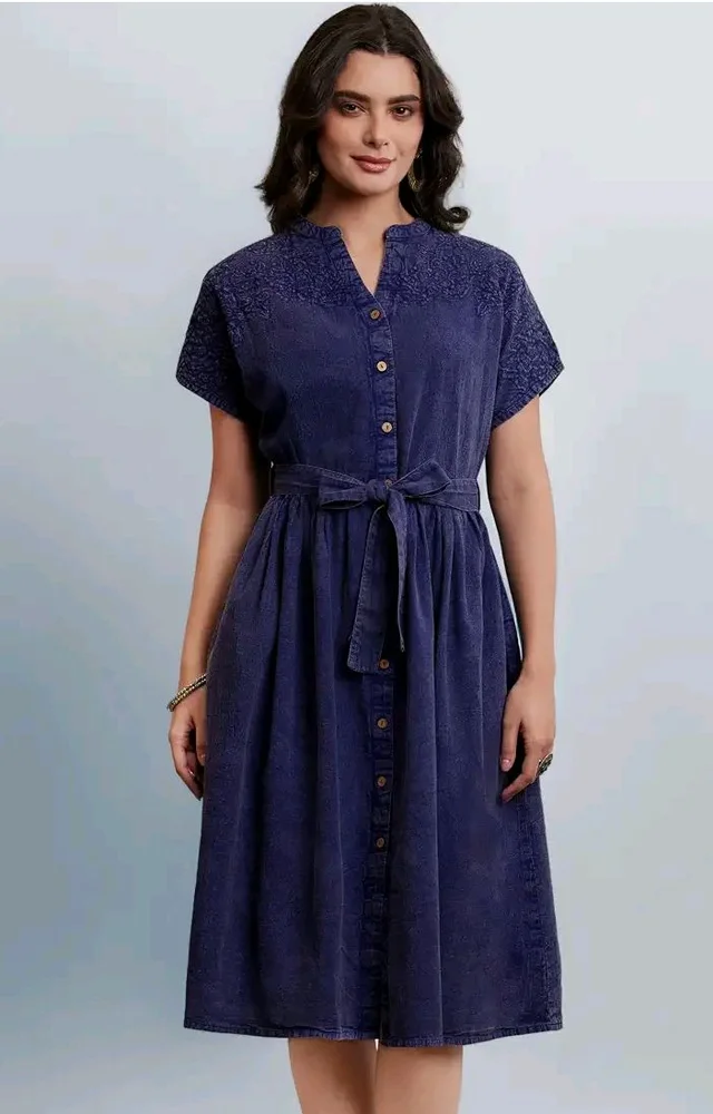 Amazon Brand - Myx Women's Embroidered Shirt Dress | Cotton Blend | Below The Knee (Available in Plus Sizes) - 2XL