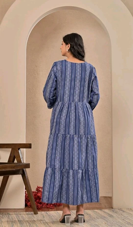 Negen Women's Maroon Printed Tiered Midi Dress, V-Neck with 3/4 Sleeves, Ethnic Stripe Pattern
- L