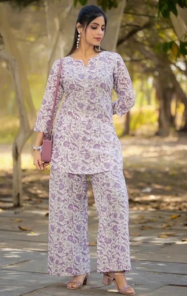 Pinkmint Cotton Co Ord Set for Women l 3/4 Sleeve Printed Comfortable & Stylish Trendy Top & Bottom
- M