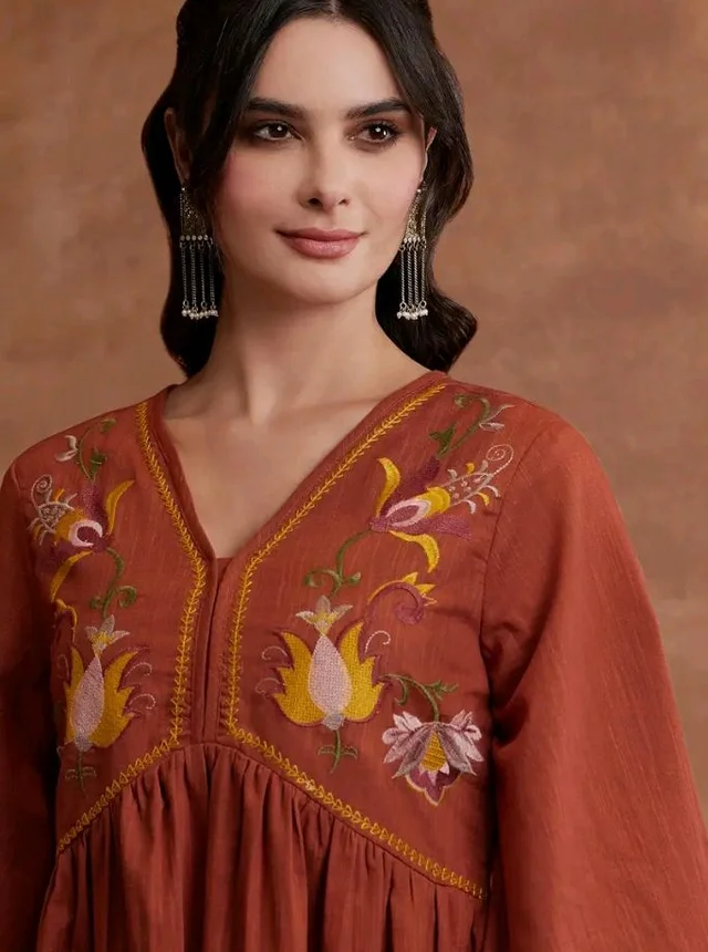 Amazon Brand - Myx Women's Cotton Embroidered Dress | A-Line | Knee-Length | Casual Summer Outfit (Available in Plus Sizes)
- L