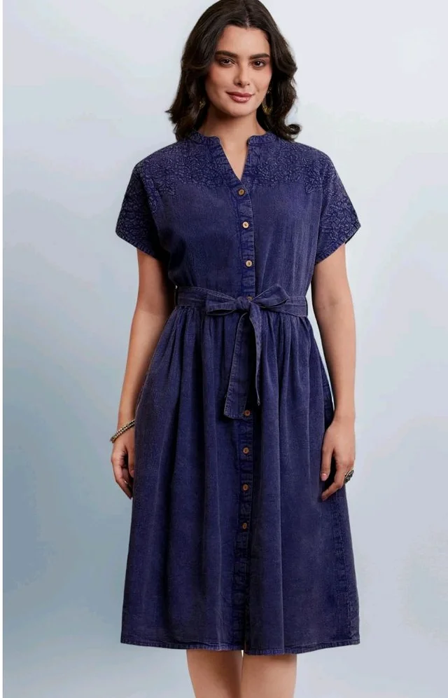 Amazon Brand - Myx Women's Embroidered Shirt Dress | Cotton Blend | Below The Knee (Available in Plus Sizes) - 2XL