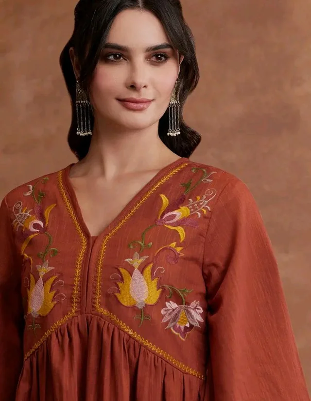 Amazon Brand - Myx Women's Cotton Embroidered Dress | A-Line | Knee-Length | Casual Summer Outfit (Available in Plus Sizes)
- L
