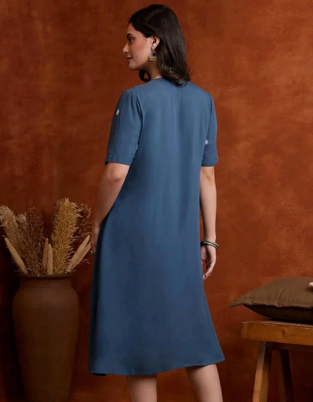 Amazon Brand - Myx Women's Embroidered Shirt Dress | Below The Knee (Available in Plus Sizes)
- 2XL