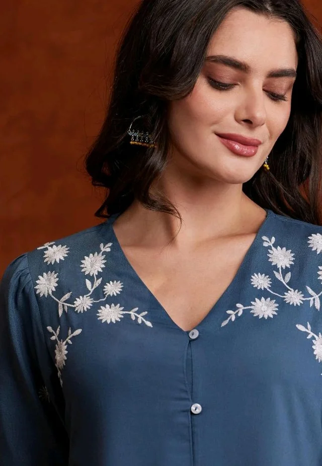 Amazon Brand - Myx Women's Embroidered Shirt Dress | Below The Knee (Available in Plus Sizes)
- 2XL