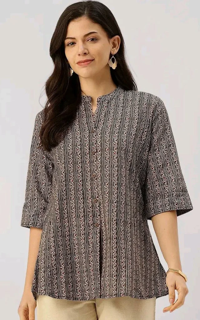 Printed Mandarin Collar top – Casual & Chic (S-3XL)
- 3XL