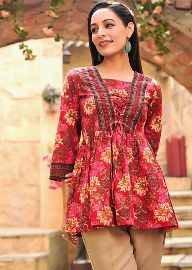 Leriya Fashion Women's Rayon Paisley Printed Regular Fit Tunic Western Tops Short Kurti Comfortable Everyday Wear & Half Sleeves, Collar Neck (Available in Plus Size) - M
