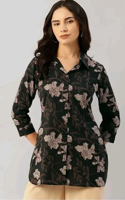 feranoid Classic Collared Cotton Shirt with 3/4 Sleeve for a Timeless Casual Look
- M