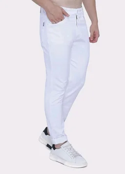Strechable Denim Regular Fit Mid Waist Light Weight Soft Feel Stretchable Denim Jeans Pant for Men
- 32