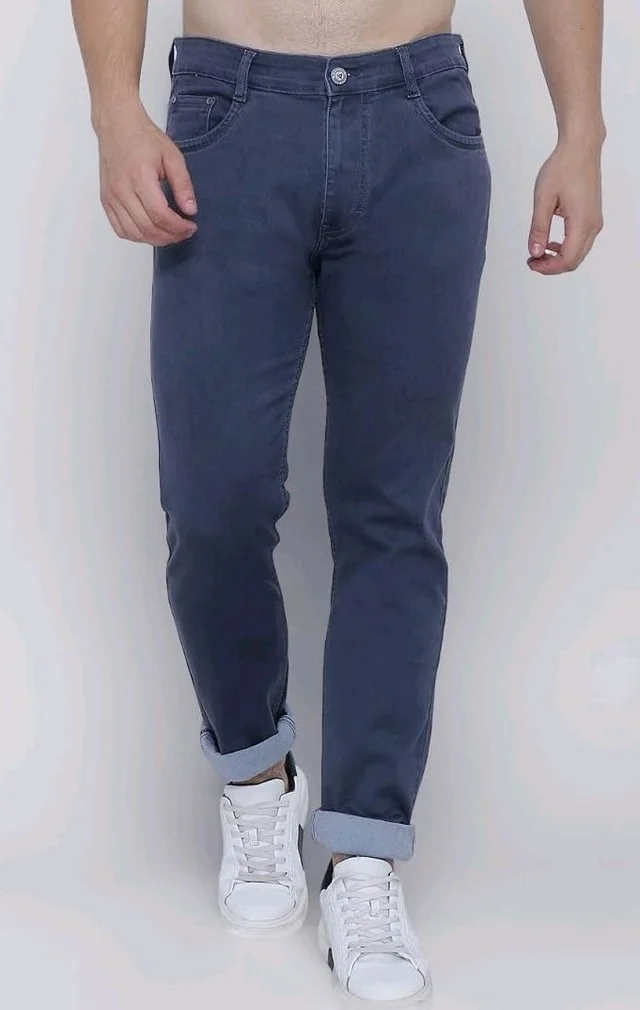 Strechable Denim Regular Fit Mid Waist Light Weight Soft Feel Stretchable Denim Jeans Pant for Men
- 32