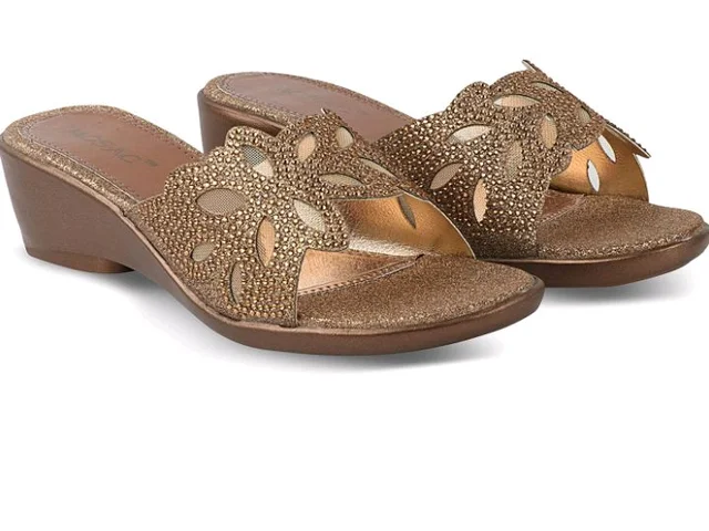 MOSAC Women Stylish Fancy and Comfort Trending Flat Fashion Sandal - 9