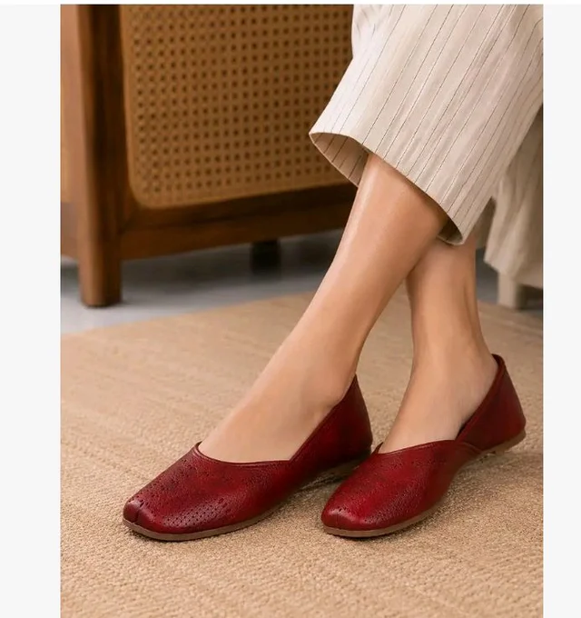 TRASE Traditional Jutti for Women & Girls | Flat Sole, Soft Lining, Cushion Footbed | Casual Wear & Comfortable Ethnic Footwear for Wedding & Festive - 9