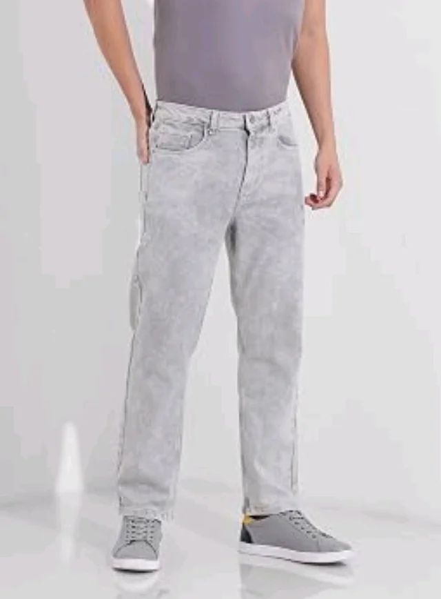 THE INDIAN GARAGE CO Men Slim Straight Fit Solid Mid-Rise Stretchable Jeans
- 32