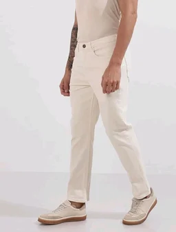 THE INDIAN GARAGE CO Men Slim Straight Fit Solid Mid-Rise Stretchable Jeans
- 40