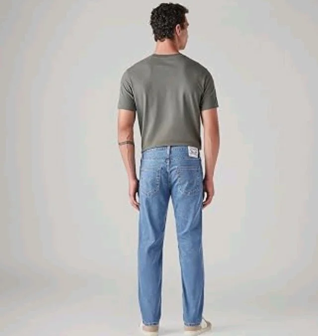 Levi's Men Jeans
- 32