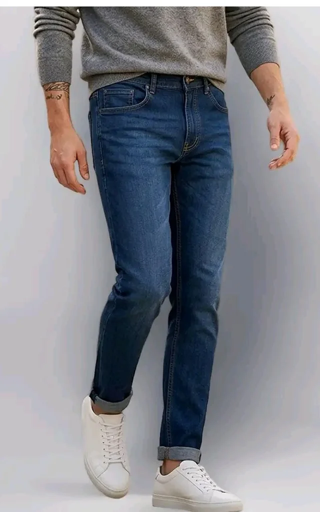 Urbano Fashion Men Jeans
- 32