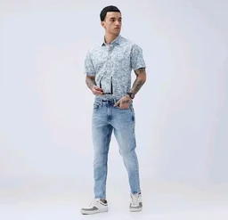 Ultra-flexible stretch cotton denim. Modern style. Durable, breathable & built for all-day travel comfort. - 34