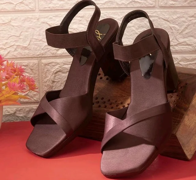 JM LOOKS Fashion Fancy Solid Backstrap Comfortable Sole Stylish Casual Heel Sandal,for Womens & Girls
- 7