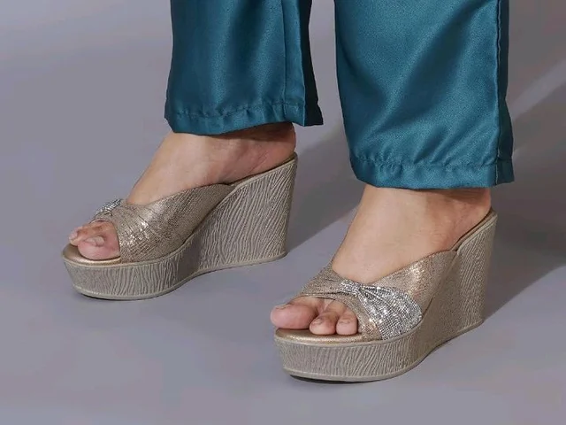 Sandals - 6