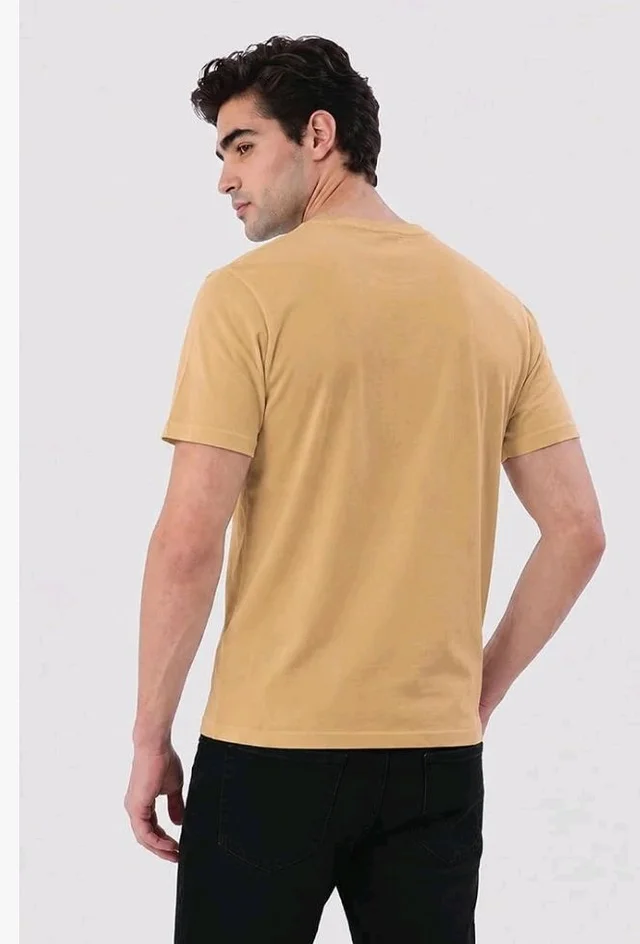 Van Heusen Men’s Crew Neck T-Shirt – Soft & Breathable Cotton | Regular Fit | Comfortable Everyday Casual Wear | Short Sleeves | Summer Favorite |Solid Colors | Style 60052|Available in Pack of 1 & 2 - S