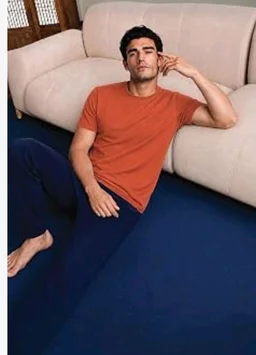 Van Heusen Men’s Crew Neck T-Shirt – Soft & Breathable Cotton | Regular Fit | Comfortable Everyday Casual Wear | Short Sleeves | Summer Favorite |Solid Colors | Style 60052|Available in Pack of 1 & 2 - L