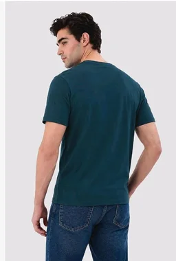 Van Heusen Men’s Crew Neck T-Shirt – Soft & Breathable Cotton | Regular Fit | Comfortable Everyday Casual Wear | Short Sleeves | Summer Favorite |Solid Colors | Style 60052|Available in Pack of 1 & 2 - M