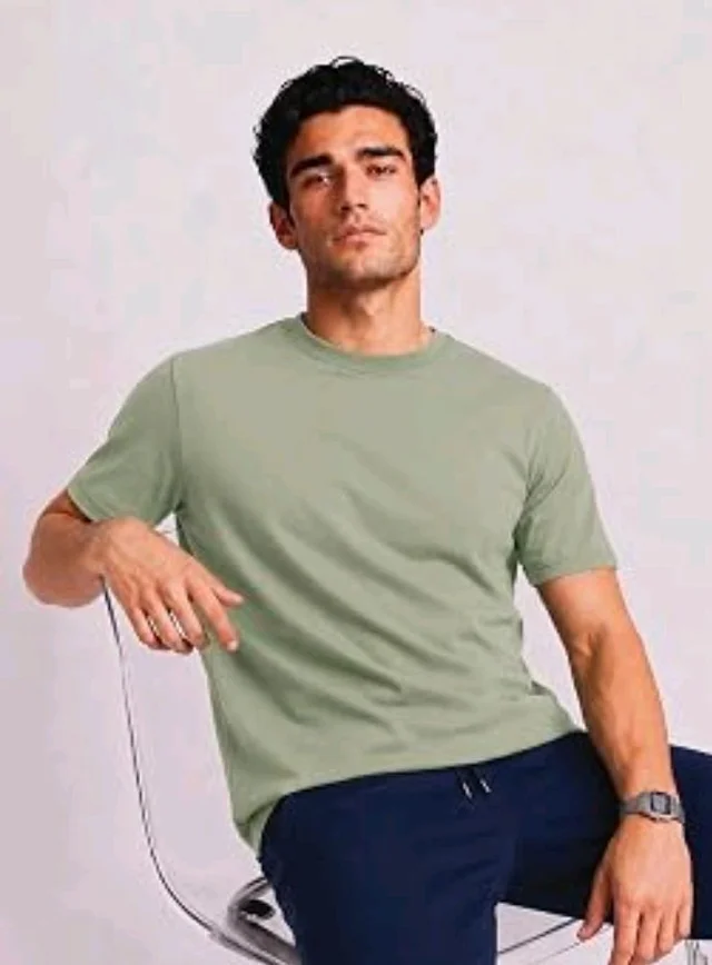 Van Heusen Men’s Crew Neck T-Shirt – Soft & Breathable Cotton | Regular Fit | Comfortable Everyday Casual Wear | Short Sleeves | Summer Favorite |Solid Colors | Style 60052|Available in Pack of 1 & 2 - 3XL