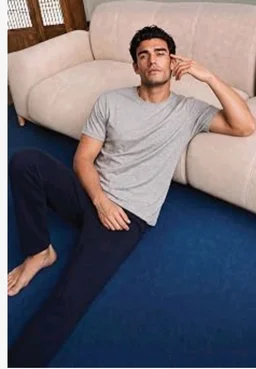 Van Heusen Men’s Crew Neck T-Shirt – Soft & Breathable Cotton | Regular Fit | Comfortable Everyday Casual Wear | Short Sleeves | Summer Favorite |Solid Colors | Style 60052|Available in Pack of 1 & 2 - L