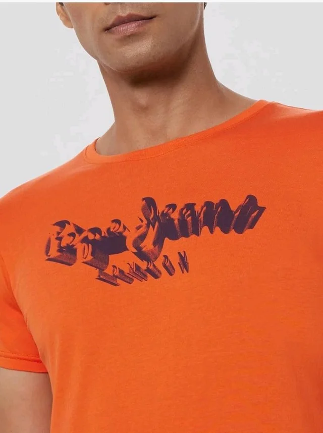 Pepe Jeans Men T-Shirt|Cotton|Slim Fit
- M