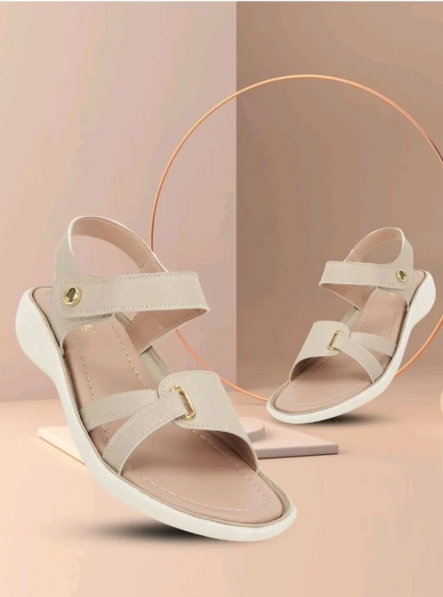Vendoz Women Stylish Cream Flat Sandals - 6
