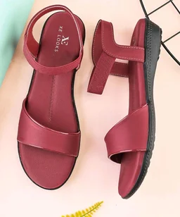 XE Looks Brown Flat Sandals for Women | Broad Front Strap with Secure Back Support | Minimalist Casual Design | Lightweight & Comfortable For Girls
- 7