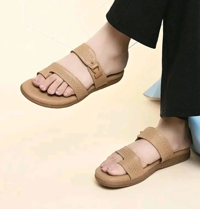 XE Looks Women's Double-Adjustable Straps Slipper | Textured Design | Lightweight & Comfortable Slippers For Girls & Women - 7