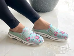 KazarMax Women Cushioned Comfortable Lightweight Clogs | Mules
- 10