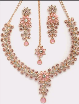 Sukkhi Charming AD Diamonds Studded Floral Choker Necklace with Danlge Earrings Maangtikka Jewellery Set for Women & Girls