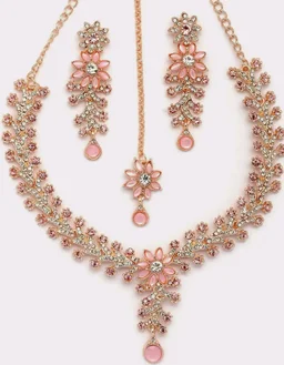 Sukkhi Charming AD Diamonds Studded Floral Choker Necklace with Danlge Earrings Maangtikka Jewellery Set for Women & Girls
