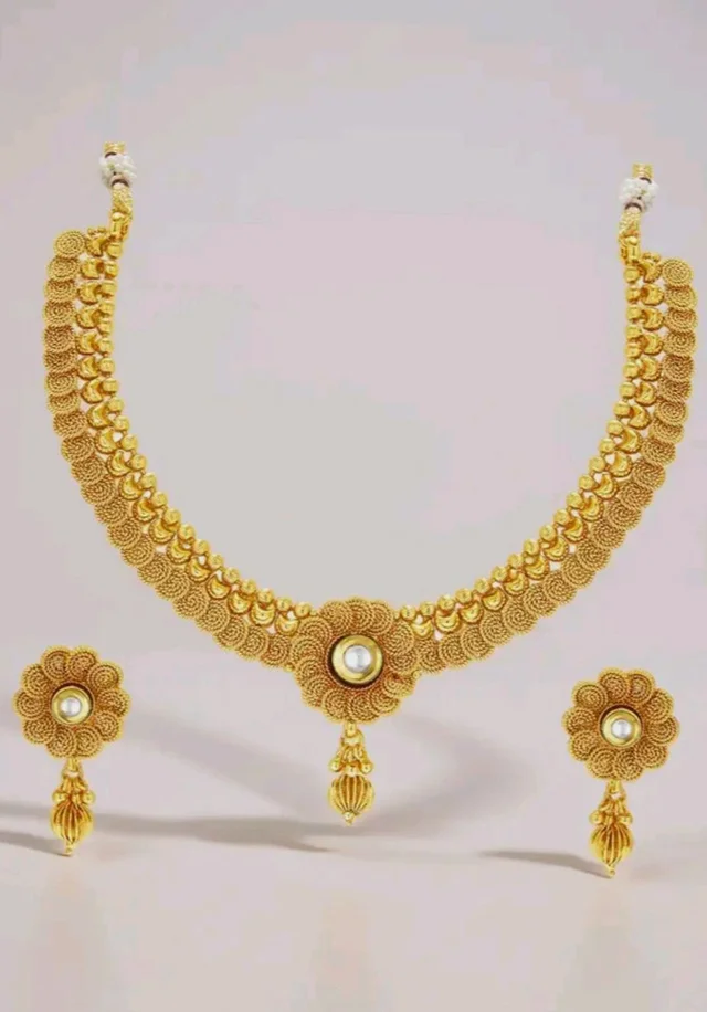 Sukkhi Eye-Catchy Jalebi Design Gold Plated Necklace Set For Women