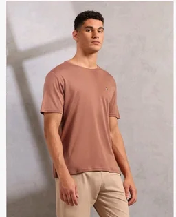 U.S. Polo ASSN. Men's PE002 Supima Cotton Ultra Soft Premium T-Shirt
- M