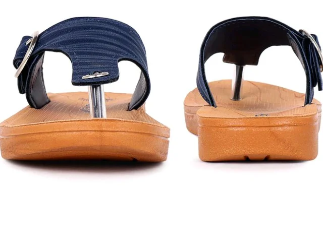 FLITE womens Pul 61 Slipper - 10
