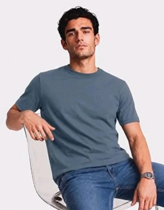 Van Heusen Men’s Crew Neck T-Shirt – Soft & Breathable Cotton | Regular Fit | Comfortable Everyday Casual Wear | Short Sleeves | Summer Favorite |Solid Colors | Style 60052|Available in Pack of 1 & 2
- M