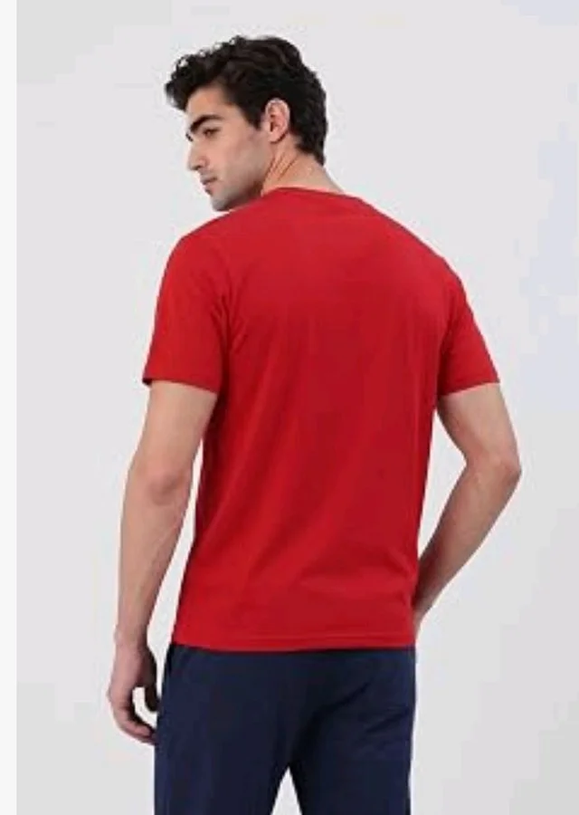 Van Heusen Men’s Crew Neck T-Shirt – Soft & Breathable Cotton | Regular Fit | Comfortable Everyday Casual Wear | Short Sleeves | Summer Favorite |Solid Colors | Style 60052|Available in Pack of 1 & 2
- S