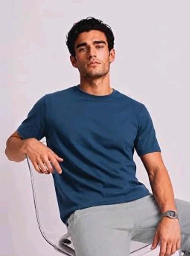 Van Heusen Men’s Crew Neck T-Shirt – Soft & Breathable Cotton | Regular Fit | Comfortable Everyday Casual Wear | Short Sleeves | Summer Favorite |Solid Colors | Style 60052|Available in Pack of 1 & 2
- M