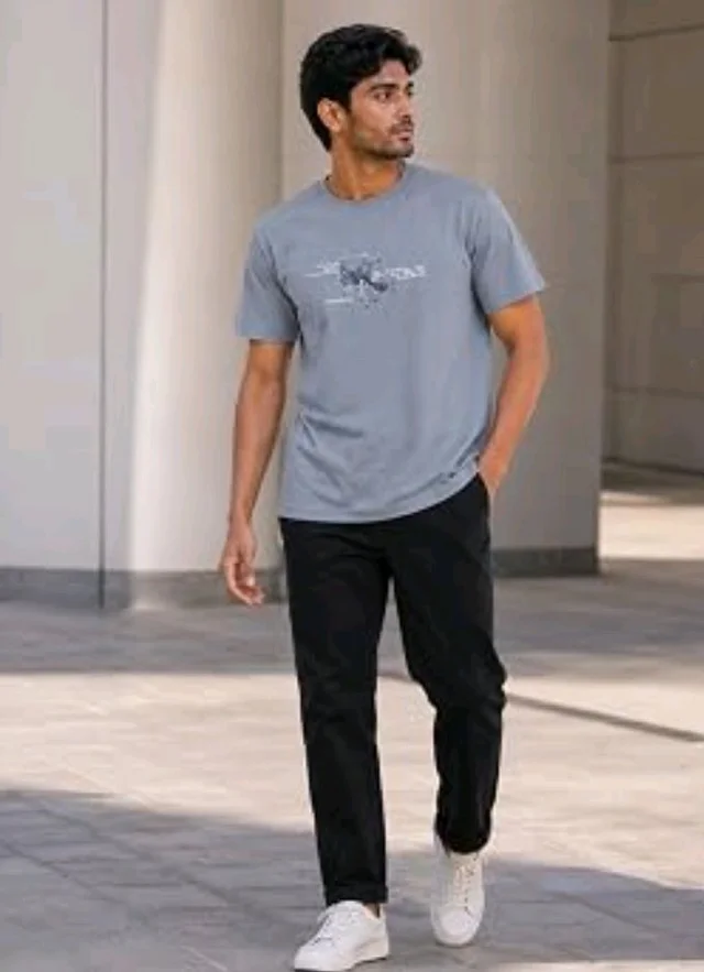 Men's Cotton Blend T-Shirt | Casual Wear | Round Neck
soft breathable fabric, regular wash durable, solid colour tee
- M