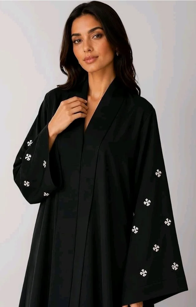 Women's kimono Abaya with Floral Embroidery
petal abaya
- Black