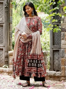 Nermosa Women Printed Anarkali Kurta and Pant Set with Dupatta