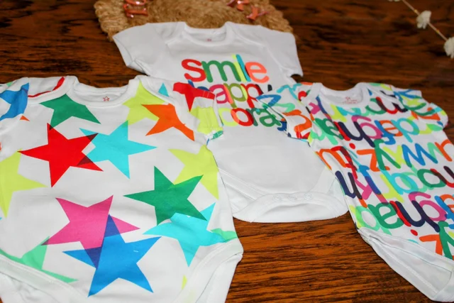 "Smile Happy Hooray" Baby Romper - 3 to 6 Months - 3-6 Month