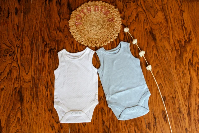 Chic Comfort Baby Sleeveless Romper Set – Blue & White Polka Dot