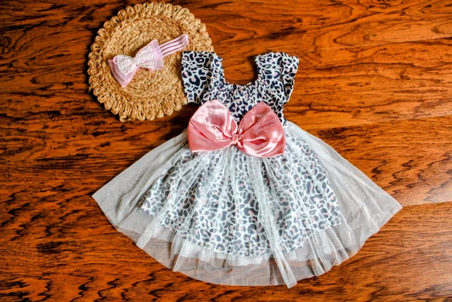  Little Frock Charm
