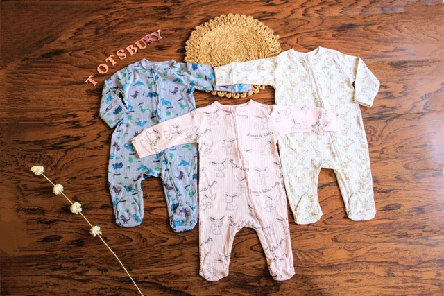 Cozy Dreams Baby Sleepsuit - Giraffe Print - Newborn
