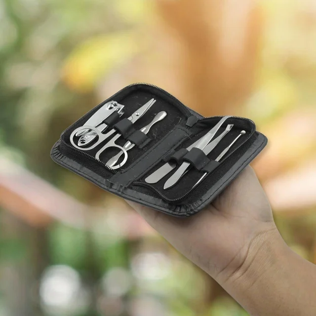 6-Piece Nail Clippers Kit with Travel Case: Professional Manicure Set, Stainless Steel BX6843